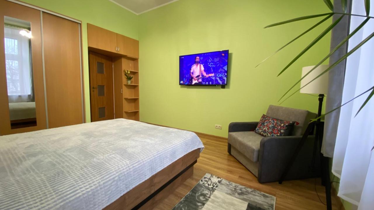 Lublinbnb - Exclusive Family Apartment ------ In The Heart Of Lublin -------------------------------- Bedroom & Living Room & Kitchen 外观 照片